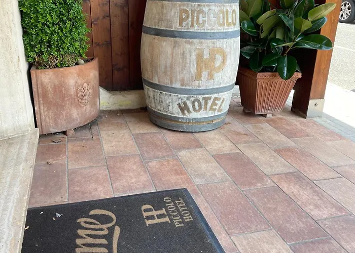 Piccolo Hotel